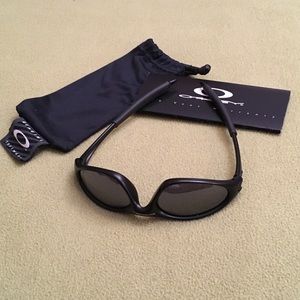 Oakley Minute Sunglasses